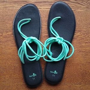 Sanuk String Sandals Teal 11